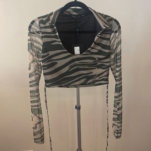 NWT - PTL zebra crop tie